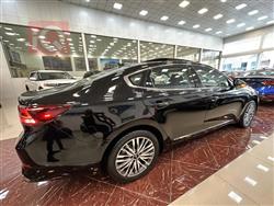 Kia Cadenza